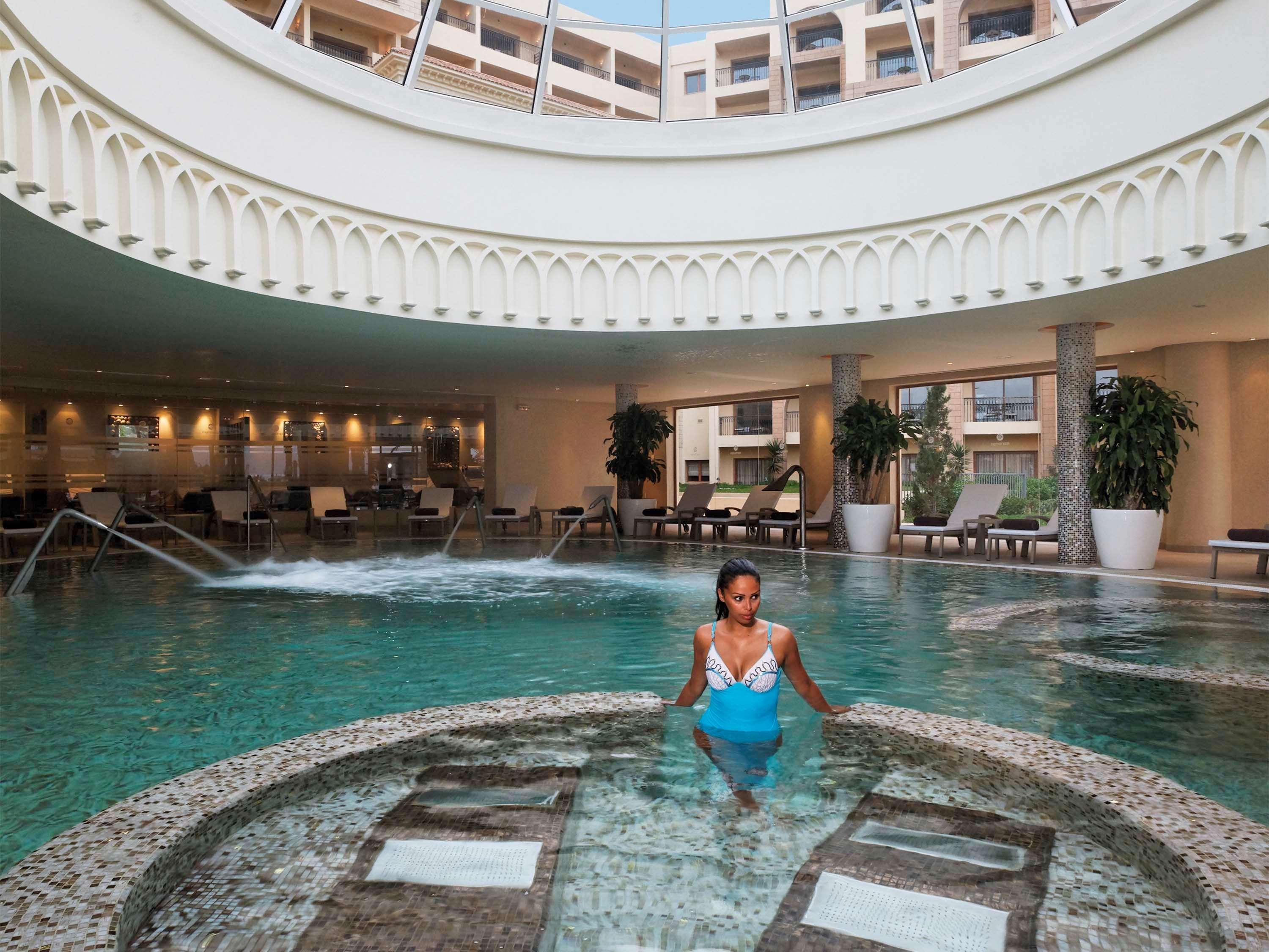 Moevenpick Resort & Marine Spa Sousse Eksteriør billede The pool at the Hilton Mauritius Resort
